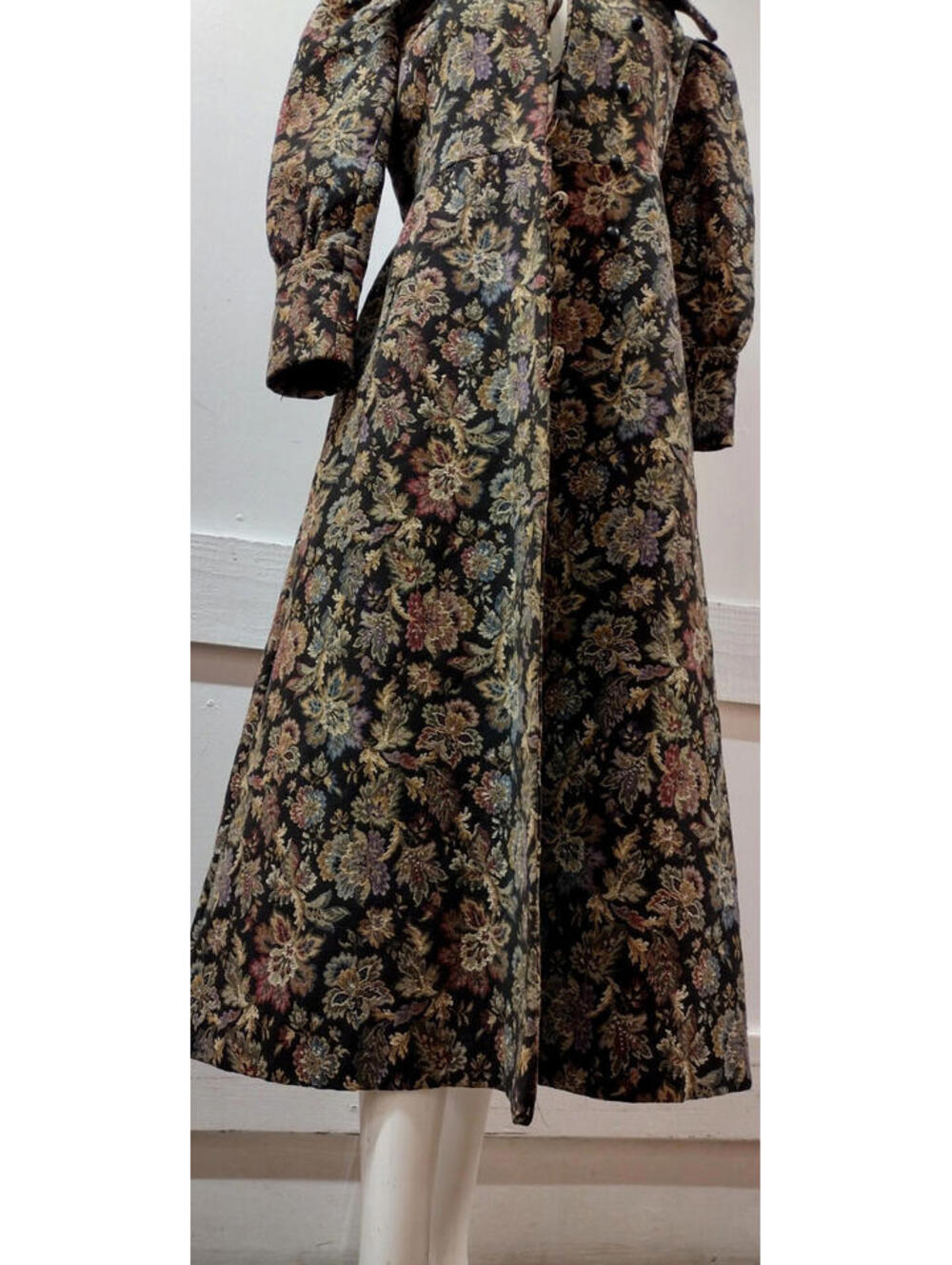 Vintage Tapestry Boho Coat Wide Collar Victorian Chic Lavender Burgundy S/ Med - Picture 14 of 16